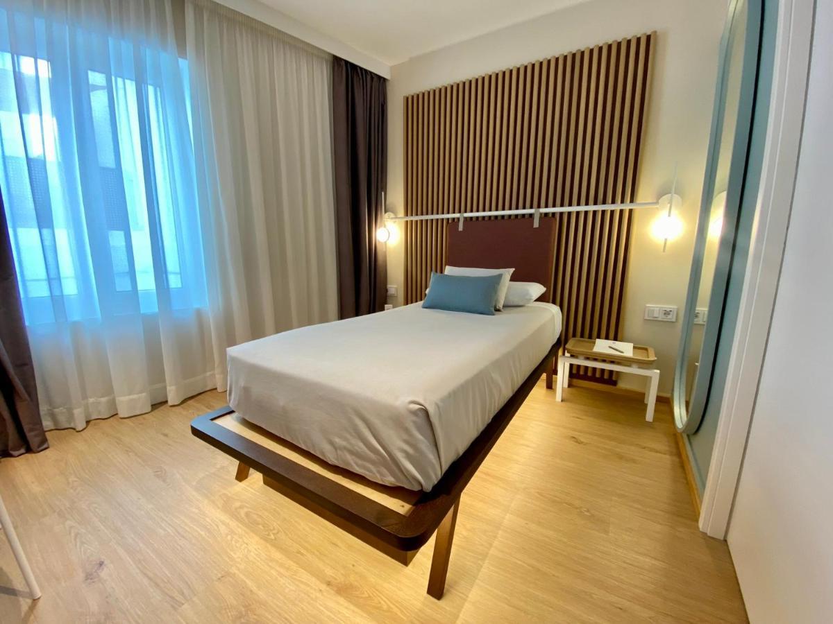 Hotel Leonor Conil 콘일데라프론테라 외부 사진